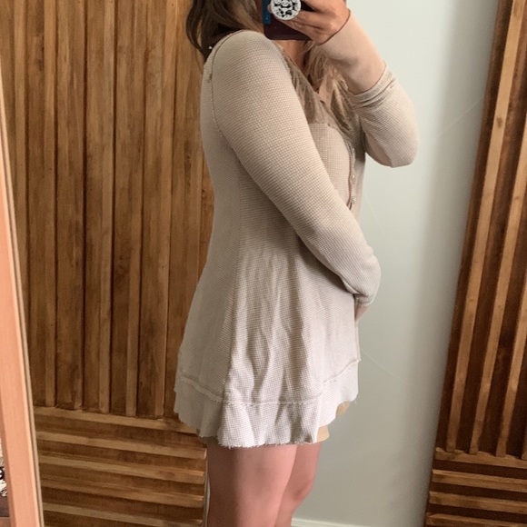 Free People We The Free Basic Thermal Top. S - Picture 9 of 12